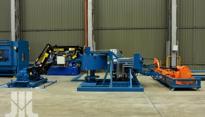 Études des chargeurs et des machines à entraînement hydraulique