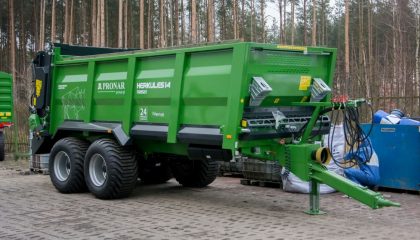 PRONAR manure spreader N262/1